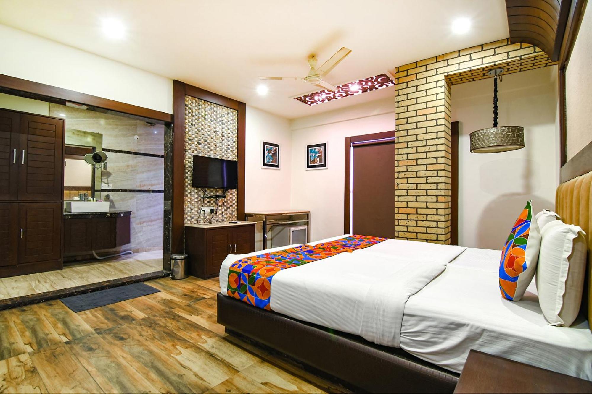 Fabhotel Prime Ivory Inn - Park Circus Калькутта Экстерьер фото